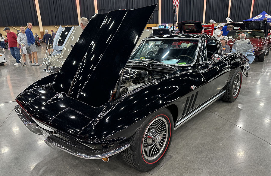 1965 Corvette coupe