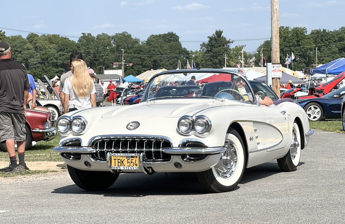 C1 Corvette driving